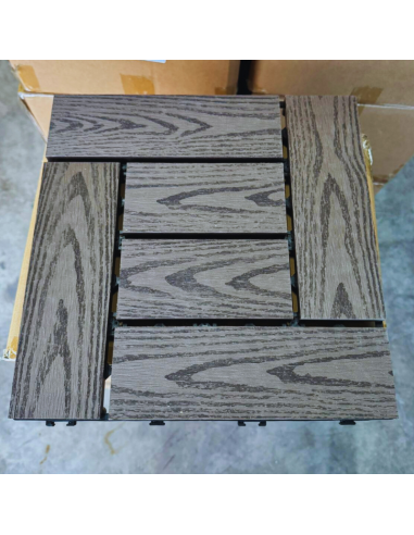 Piso Deck Chocolate 2D 30*30 a 22mm (Caja 11Unid)