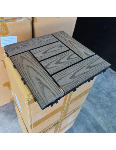 Piso Deck Chocolate 2D 30*30 a 22mm (Caja 11Unid)