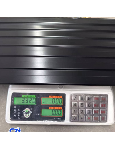 Siding Metálico Negro Ranurado 290*38 a 16mm