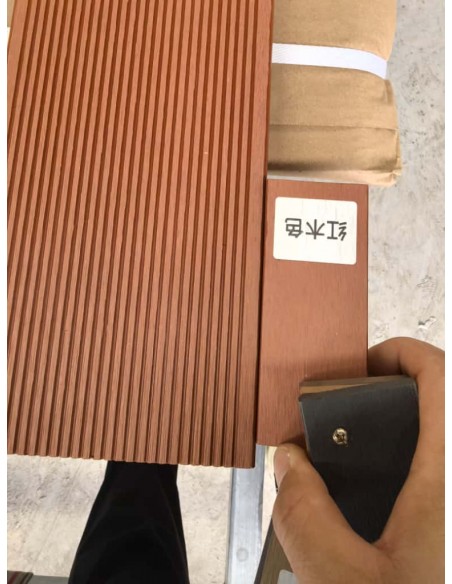 Piso Deck Cedro 220*14.5 a 20mm (Caja 3Unid)