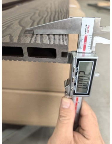 Piso Deck Nogal 220*14,5 a 20mm (Caja 3Unid)