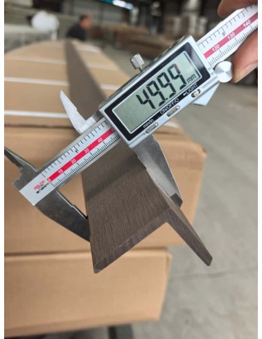 Esquinero Deck Nogal 220*5cm