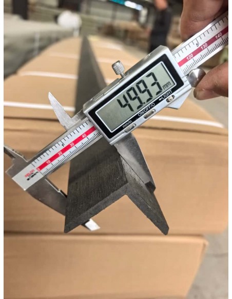 Esquinero Deck Negro 220*5cm