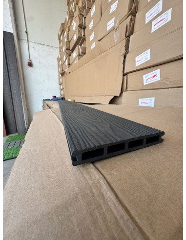 Piso Deck Negro 220*14,5 a 20mm (Caja 3Unid)