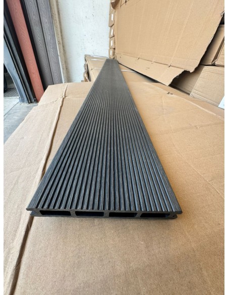 Piso Deck Negro 220*14,5 a 20mm (Caja 3Unid)