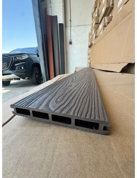 Piso Deck Nogal 220*14,5 a 20mm (Caja 3Unid)