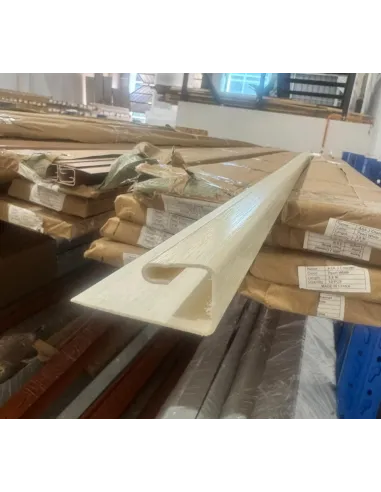 Siding PVC Perfil J Blanco 380*2 a 2mm